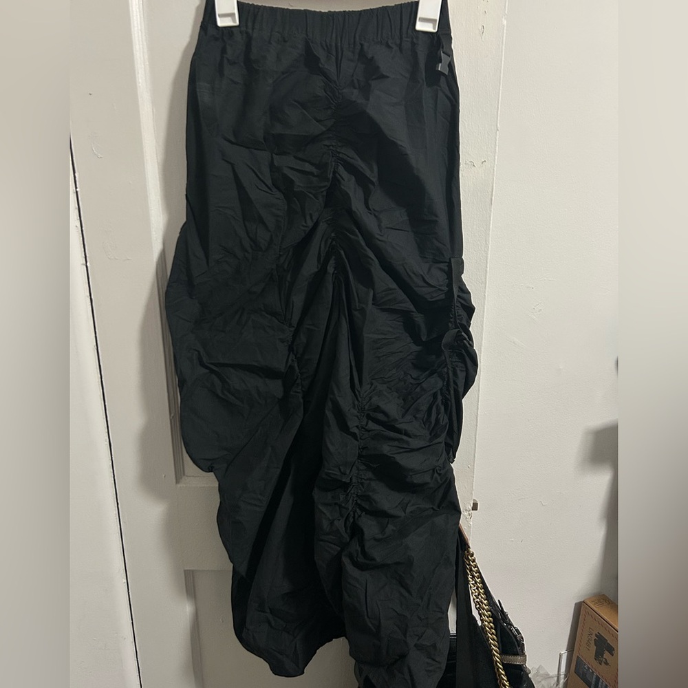 Elegant Black Ruched Skirt